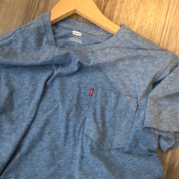 Lévis t-shirt - Picture 4 of 4